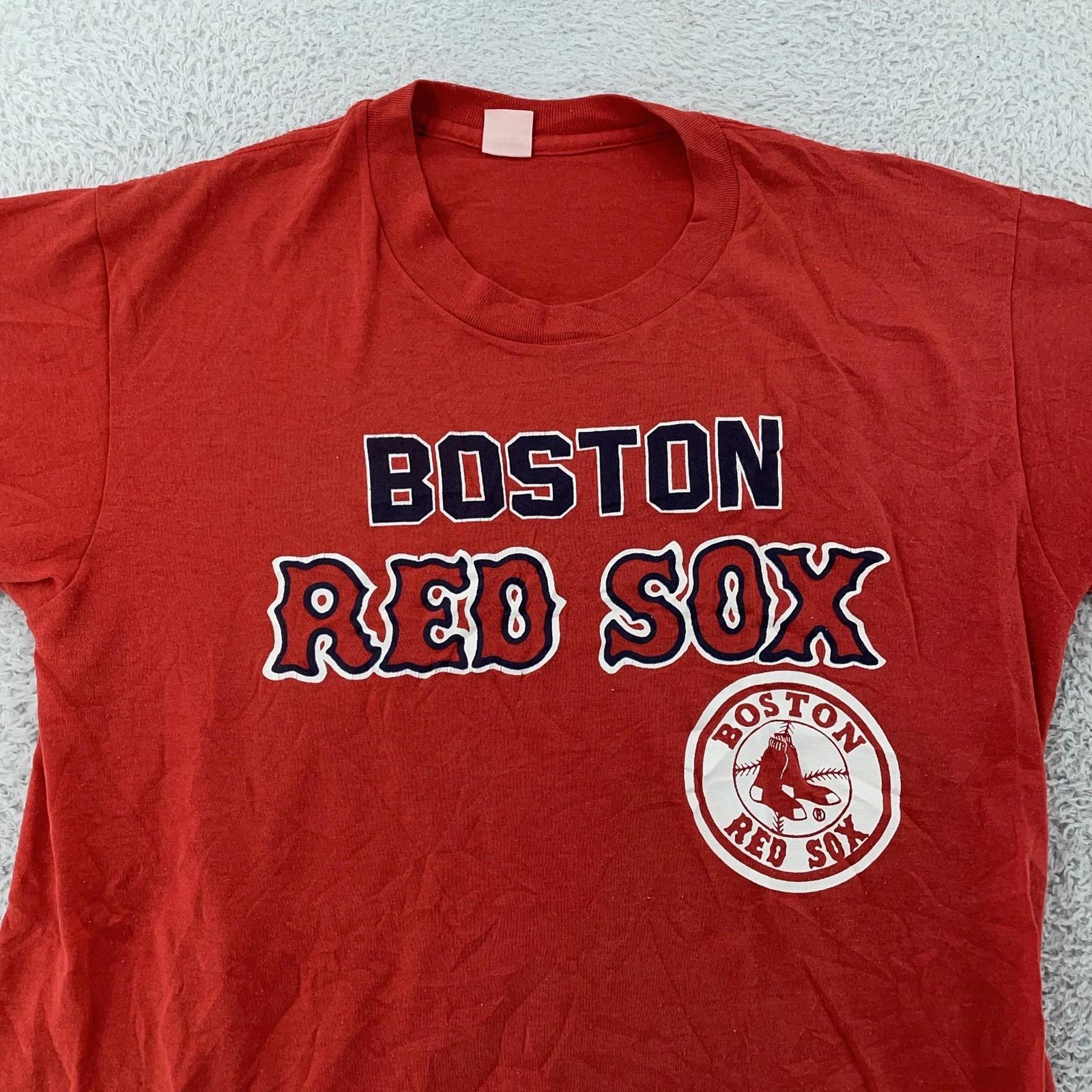 Vintage 80s Boston Red Sox T-Shirt Fits Small Red MLB Baseball M