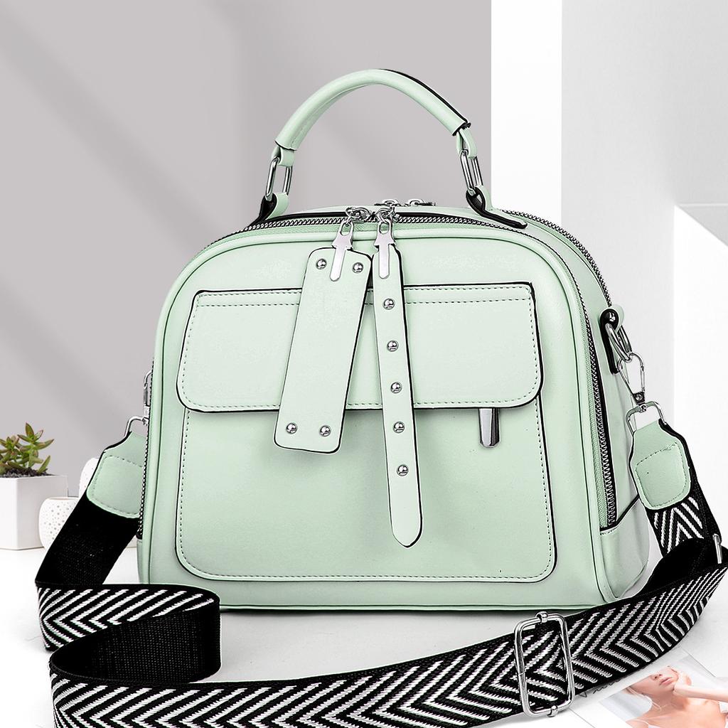 Versatile women's bag 2025 new simple small square bag trendy fashion shoulder messenger bag