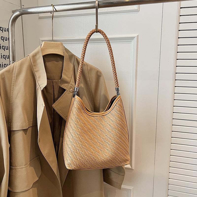 Premium texture woven pattern large capacity armpit bag women's new fashion versatile tote bag shoulder handbag