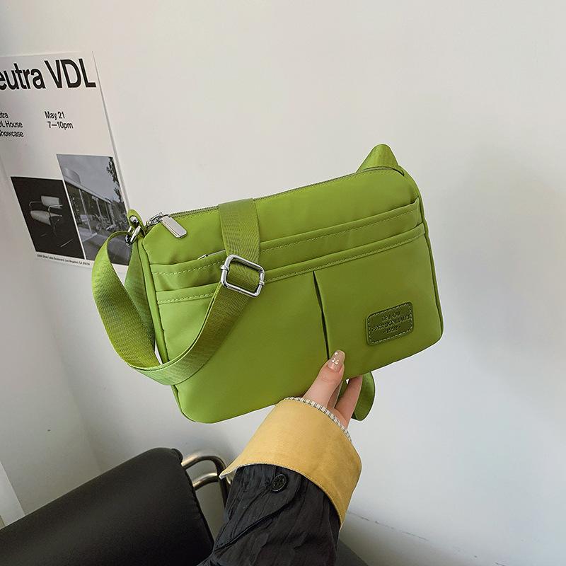 Large-capacity High-end Commuter Messenger Bag Women's Summer New Small Square Bag Canvas Shoulder Bag