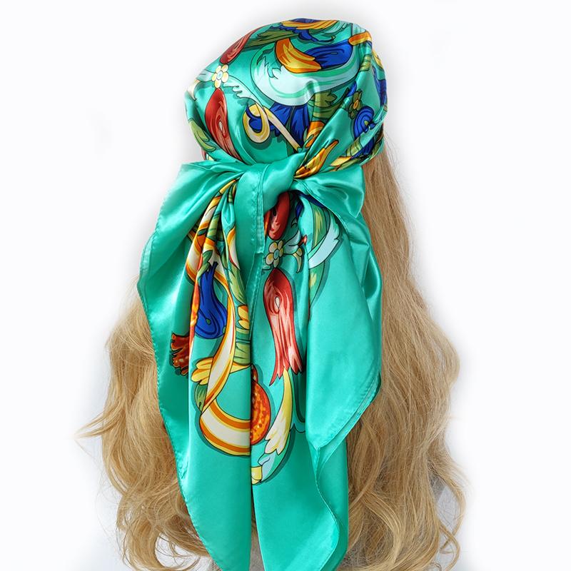 Halstuch Schal Wickeltücher Druck Seidensatin Schal quadratisch Damen Muslimischer Hijab Elegant Stirnband Bandana Design Marke Foulard