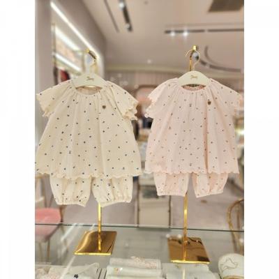 Meninas (até 3 anos) – Conjuntos de roupa