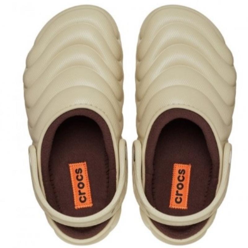 Crocs Classic Lined Overpuff Clog 210059 001210059 0lj