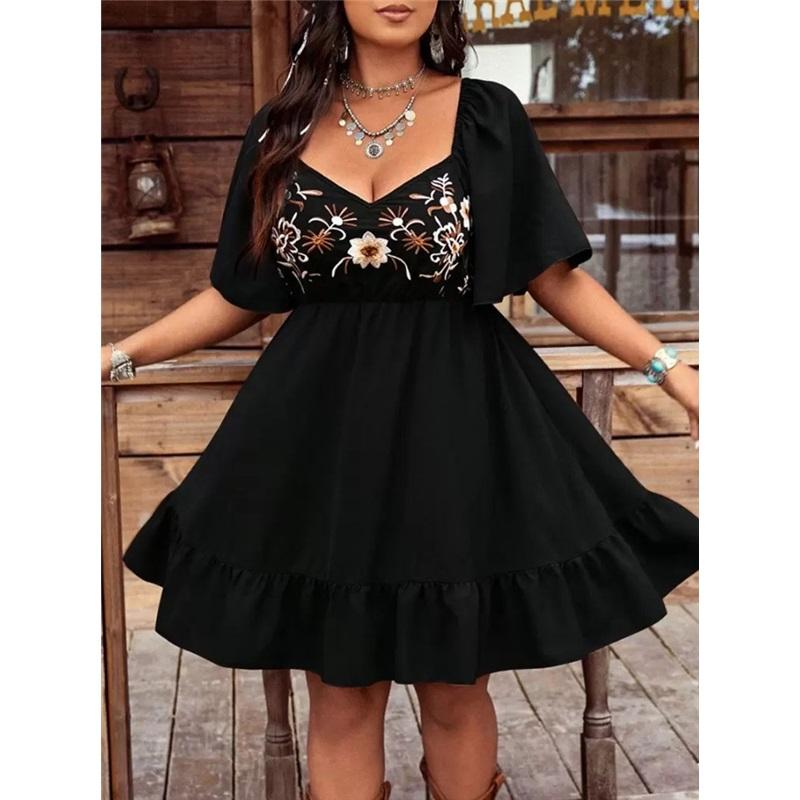 Women's Floral Embroidered Dress Elegant Flared Sleeves Low-cut Knee-length Dress