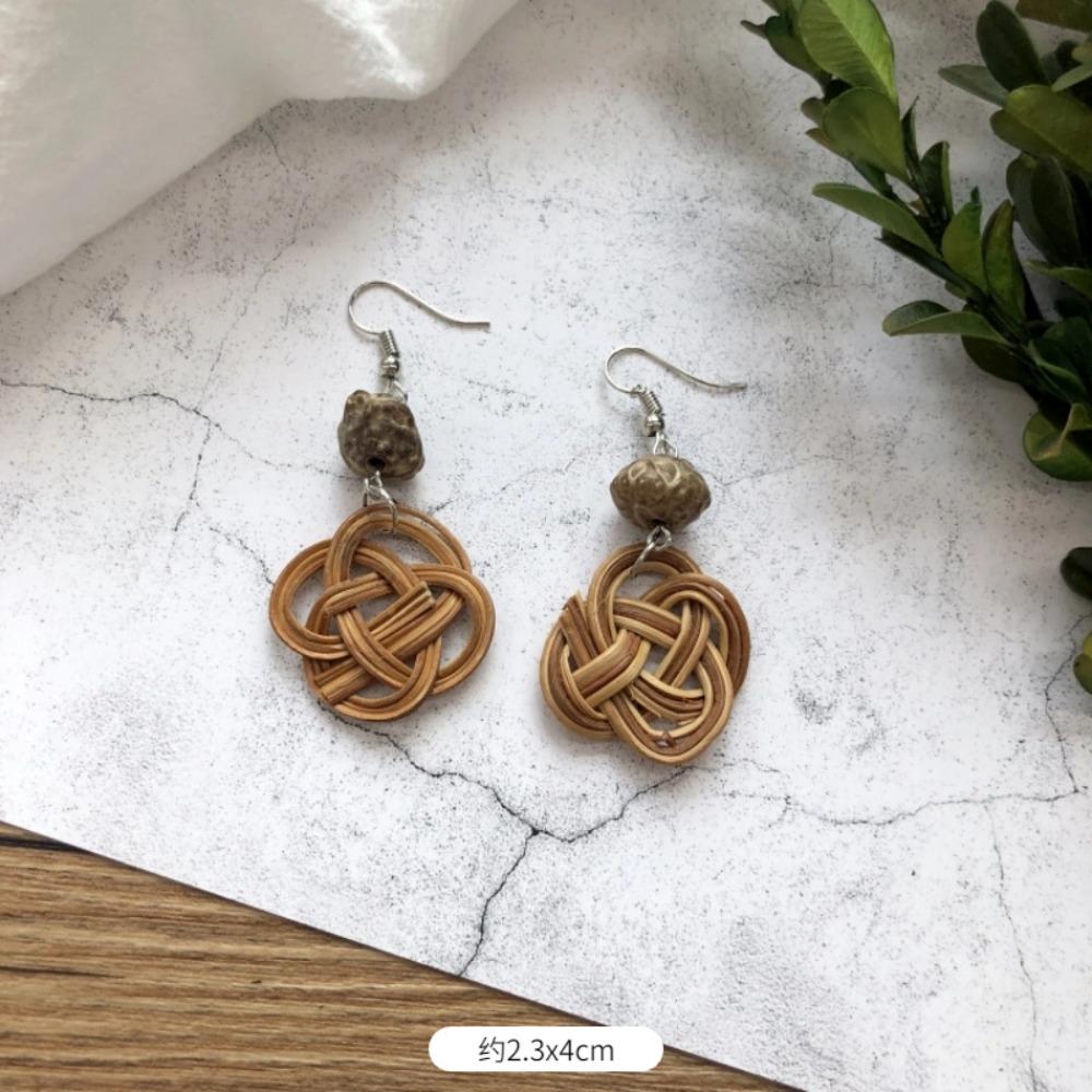 Vintage Mori Grass and Rattan Woven Handmade Earrings Bohemian Vacation Style Stud Earrings Female Ethnic Style Summer Ear Jewelry