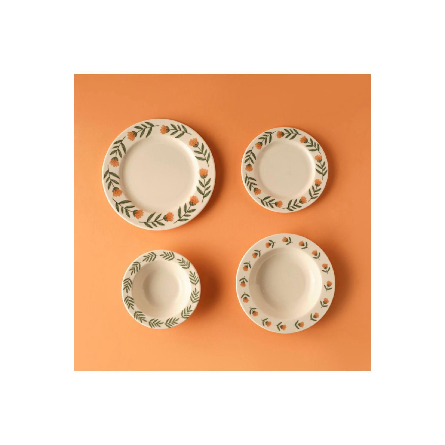 

Обідній набір Adalie Stoneware з 24 предметів на 6 осіб колір синій белл