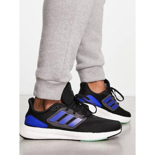 

Черные кроссовки adidas Running Pureboost 22