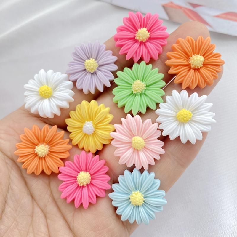 12Pcs New Cute Cartoon Chrysanthemum Series Flat Back Resin Scrapbooking DIY Jewelry Hairpin Craft Decoration Accessorie