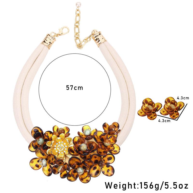 Statement Necklace with Beads&Flowers Design for Women Trendy Wedding Party Jewelry