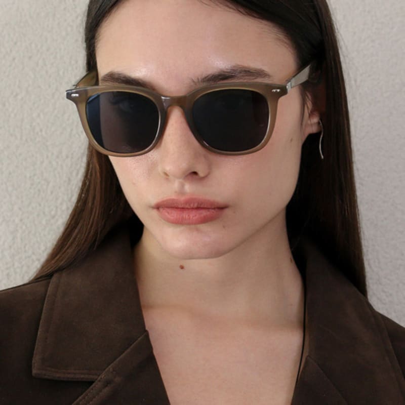 

One Brilliant Emi-OB574-Khaki single type