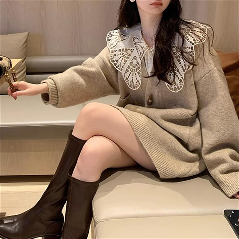 Autumn and winter new horn buckle knitted cardigan women's lazy loose top autumn and winter gentle outer women's sweater