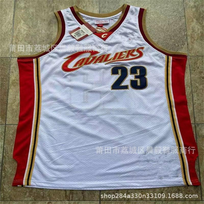 Mens Retro Cleveland Cavaliers 23 Basketball Jersey Mesh Stitched NBA Style Sportswear