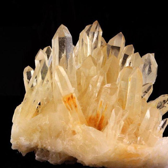 Pierres et Minéraux. Quartz. 560.0 ct. Vizille, Isère, France.