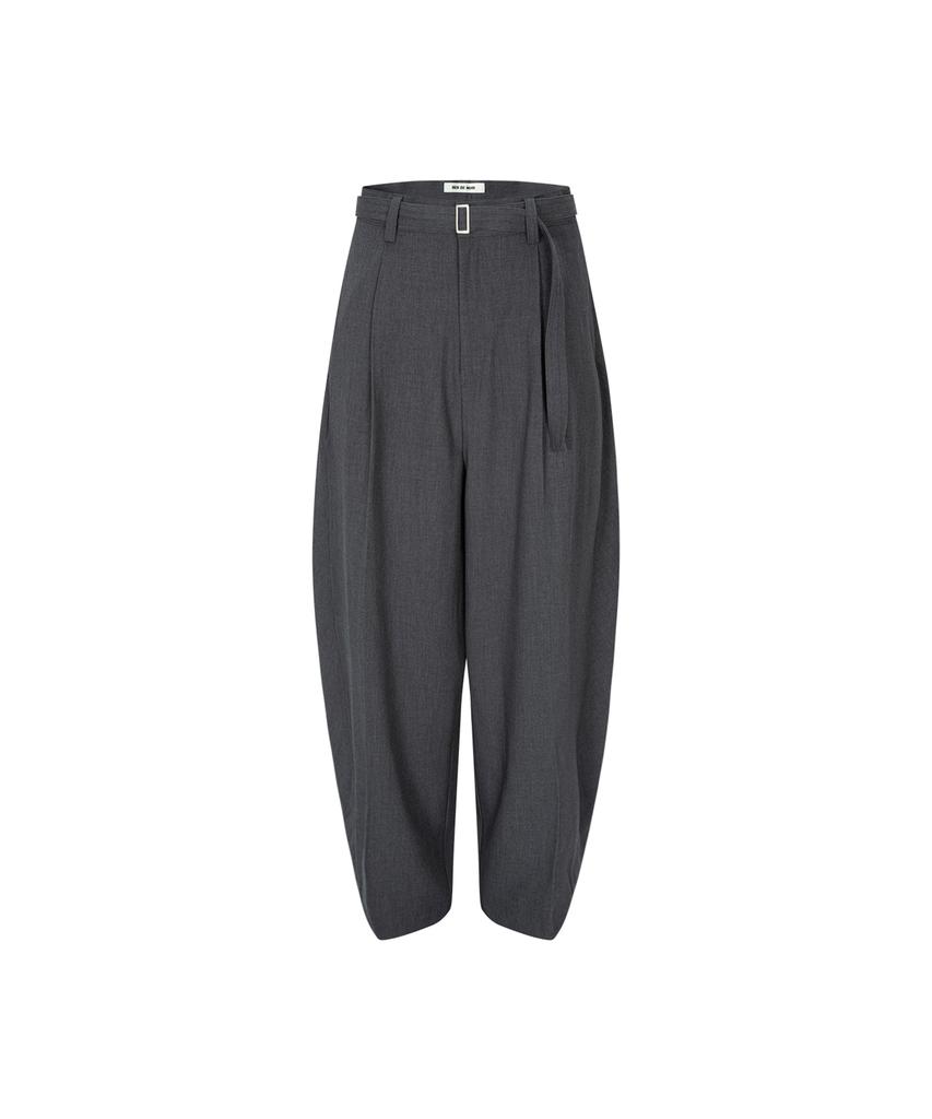Beleudeunua Pleated Wool Belt Curve Slacks (Charcoal)