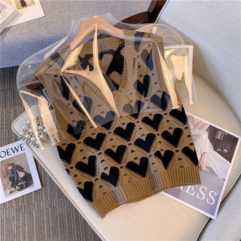 Women Knitted Love Vest Sweater Japanese FashionV Neck Sleeveless Sweater Female Tops