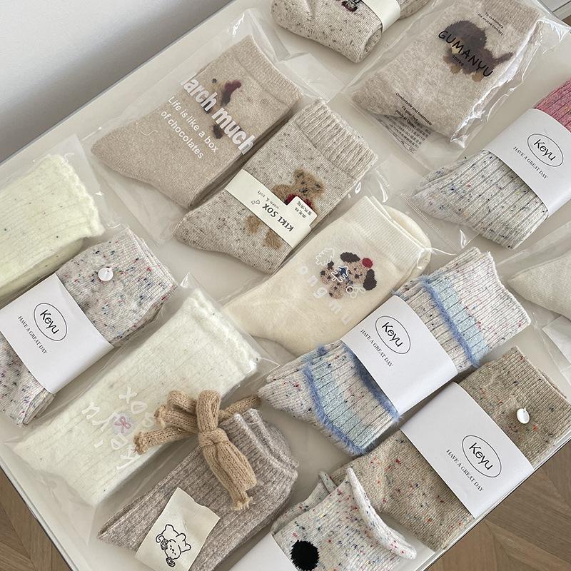 SP&CITY Korean Cartoon Embroidery Wool Socks Women's White Bow Stripe Plush Middle Tube Socks Winter Breathable Thickned Socks