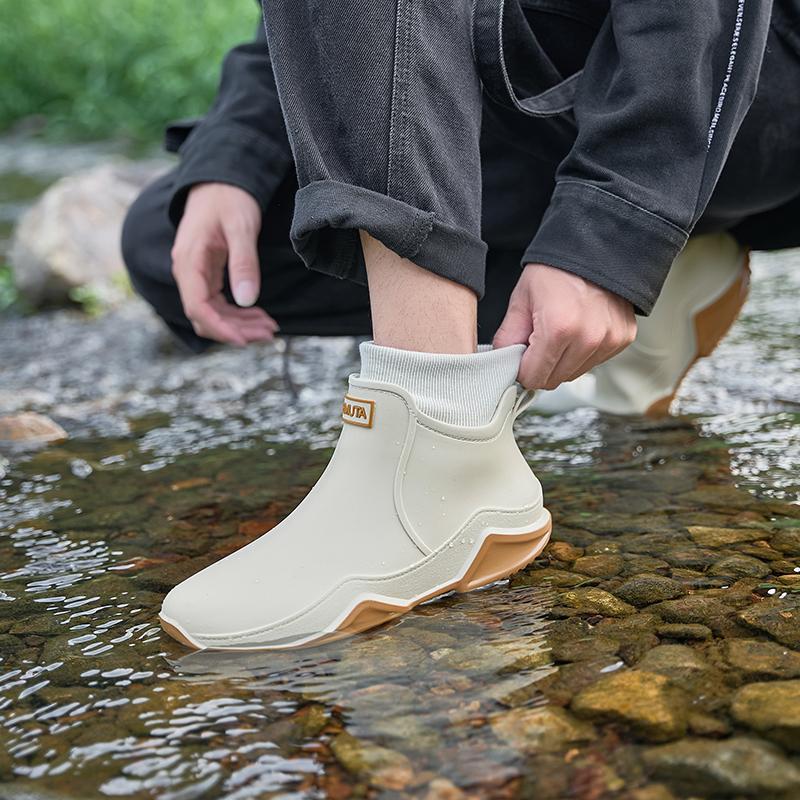 Winter Windproof Cotton Rain Boots Women Warm Light Ankle Rainboots Fashion Black Slip On Rain Shoes Men Waterproof Work Boot