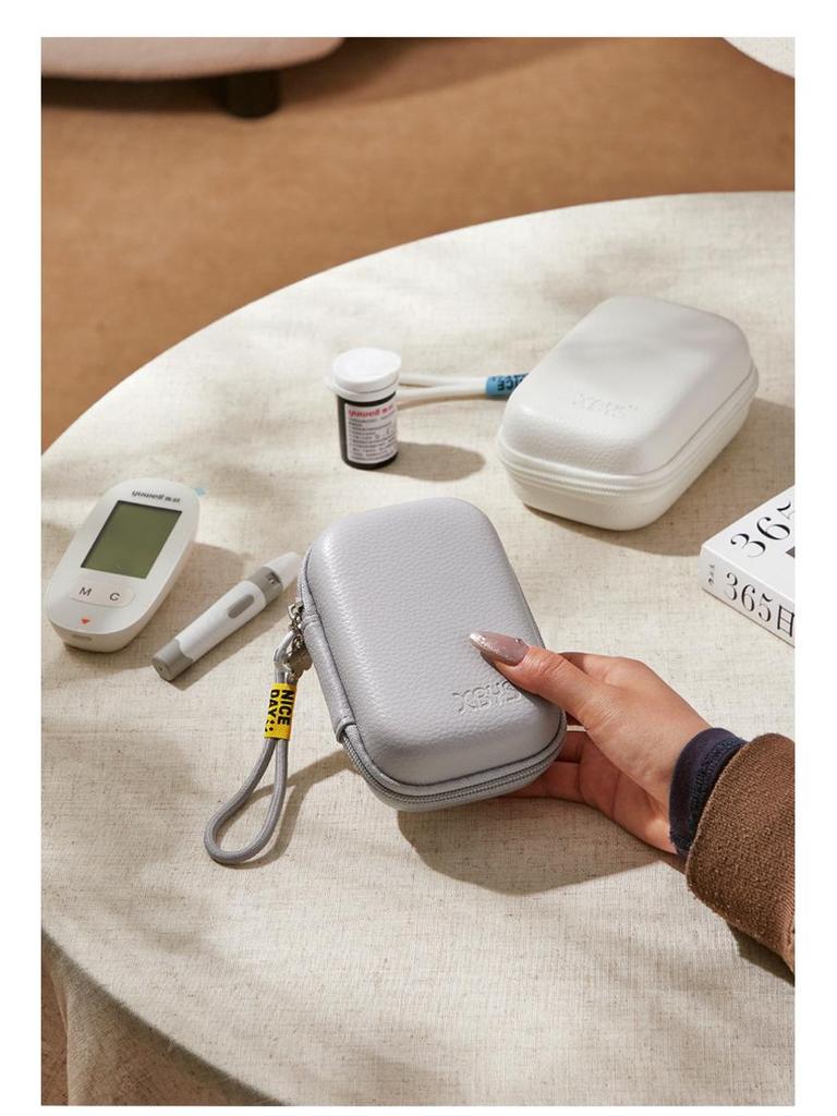 Portable Sugar Meter Storage Pouch for Roche, Sannuo, Yuyue, and Ou Blood Glucose Meters