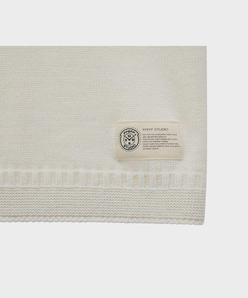 FFEFF STUDIO F Logo Wool Turtleneck (Ivory)