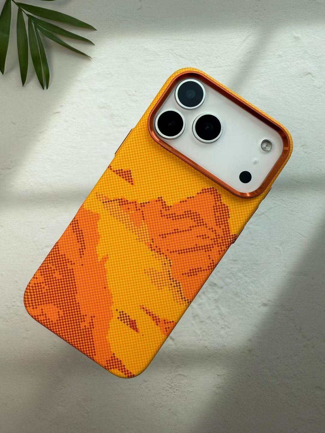 

Orange Metal Lens Frame Carbon Fiber Pattern Phone Case For iPhone 17 Pro Max 17 Pro Magnetic Wireless Charging Protect Cover IPhone 17 Pro