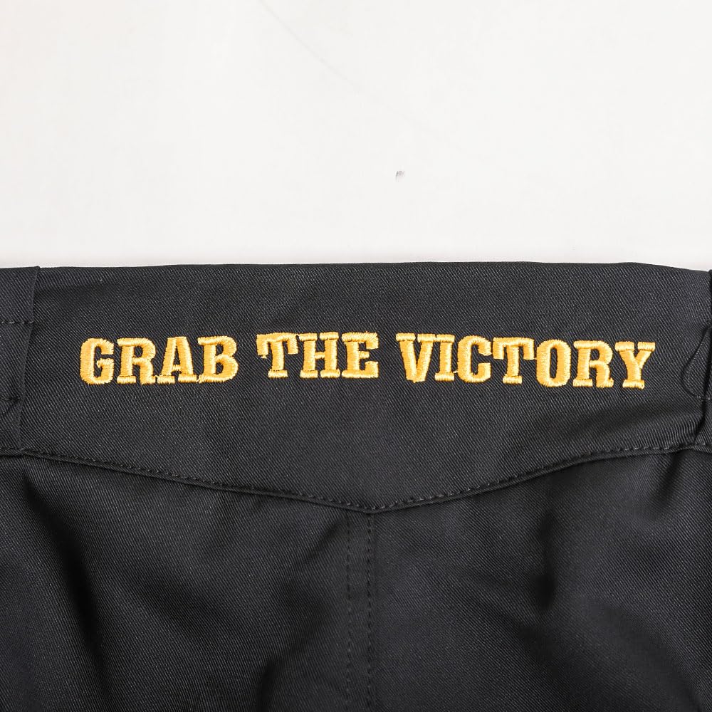 BODYMAKER Fight Shorts, Size L, Black x Gold. Perfect for kickboxing, MMA, boxing, Muay Thai, and other martial arts training.