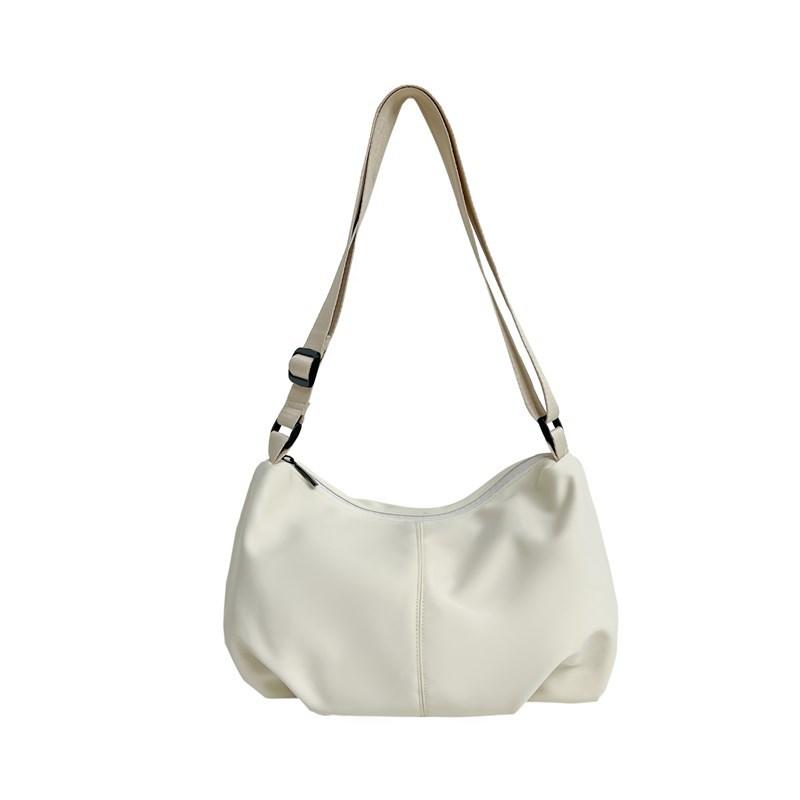 Japanese and Korean trend new simple pleated shoulder messenger bag Wenyi Fan commuter dumpling bag