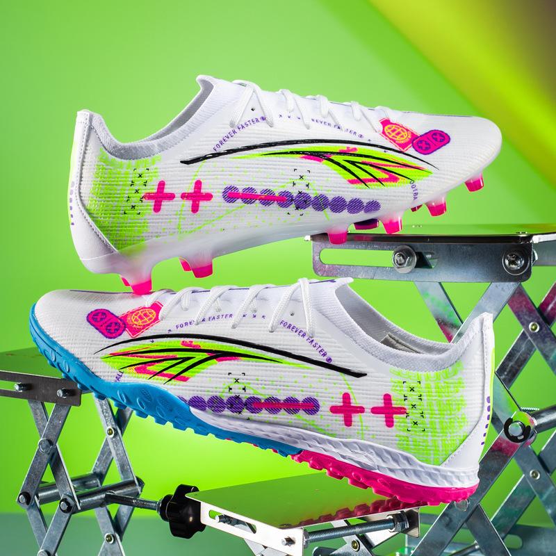 Low-top thorn 15 football shoes World Cup tf broken nails artificial turf AG nails leather foot training shoes for male and female students