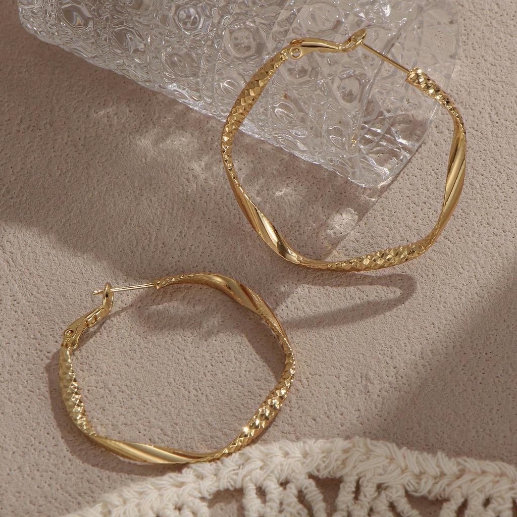 LNCHRAN Gold Copper Textured Spring Hoop Earrings for Women