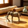 Figurines Animales en Laiton Massif Cheval Bélier Éléphant Rhinocéros Crapaud Tigre Design Rétro Pour Décoration de Maison et de Bureau Cadeau de Collection