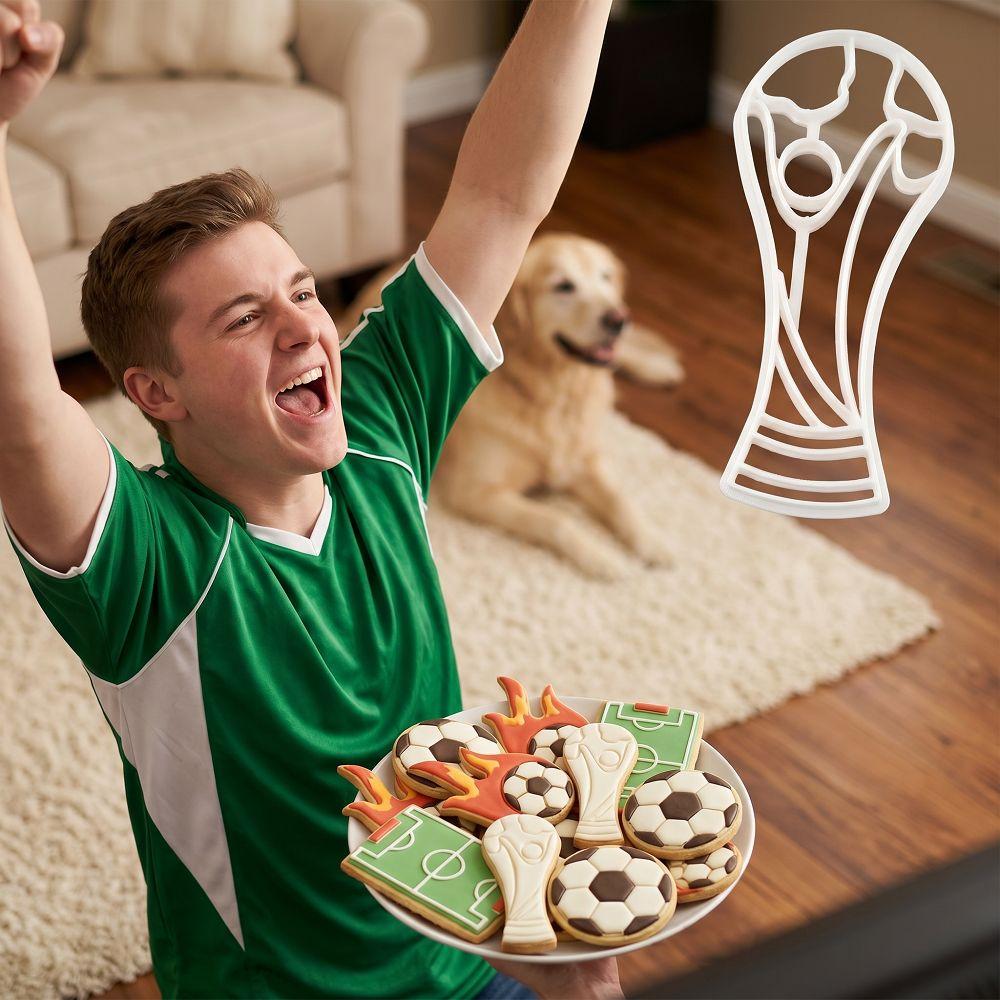 1/4 Stück Kreativer Fußballförmiger Ausstecher Fußballförmige Haushalts-Sport-Thema Backform Glatte Oberfläche Schneideform