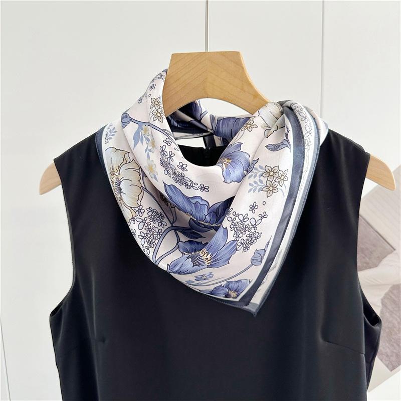 Fresh Floral Spring New Silk Scarf Women's Fashion Versatile Mulberry Silk Scarf 71 Chinese Scarf Shawl