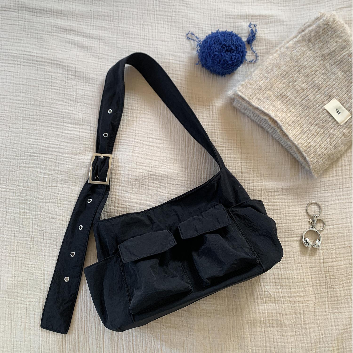 

New Women Texture Crossbody Bags Wide Strap Fashi Nyl Small Square Bag Multi Pocket Casual Simple and Versatile Shoulder Bag чёрный