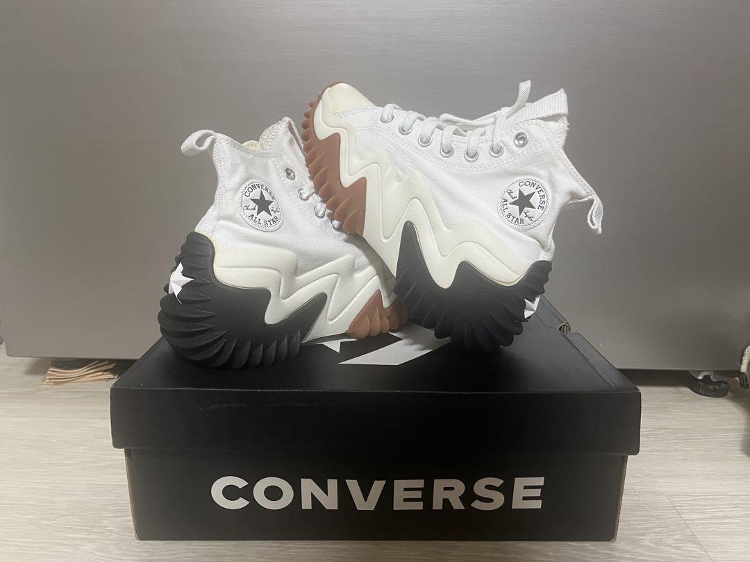 

[USED] Converse Runstar Motion High-Top in White and Black