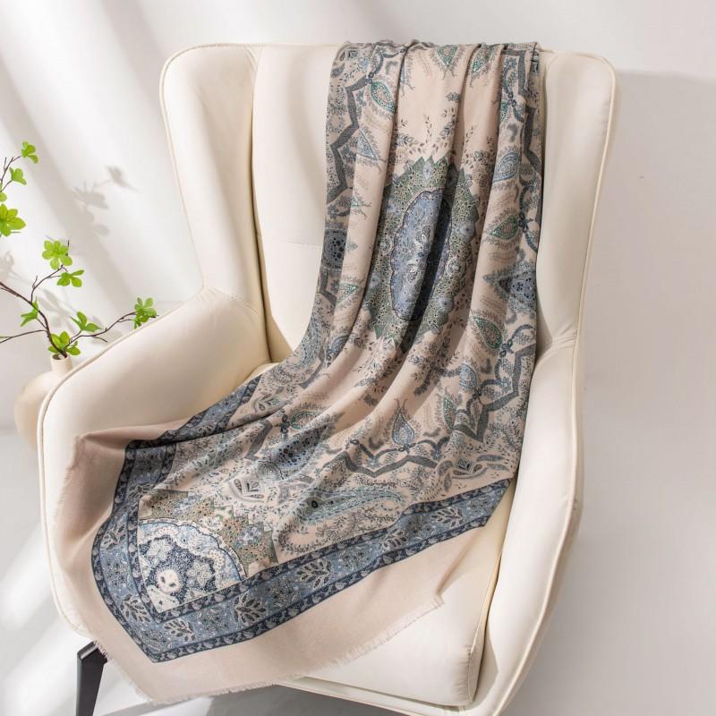 Vintage Printed Silk Wool Scarf 140x140cm Dual-use Shawl Wrap Sun Protection Warmth