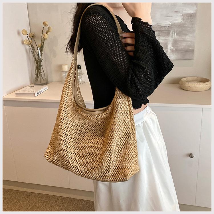 Retro Woven Straw Bag Summer New Large Capacity Shoulder Armpit Bag Vacation Wind Beach Bag Woven Straw Tote Bag for Women