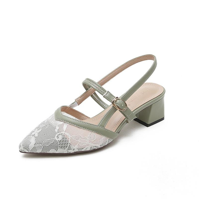 Модные босоножки больших размеров 42/43 с кружевом и вышитыми цветами — фото 6