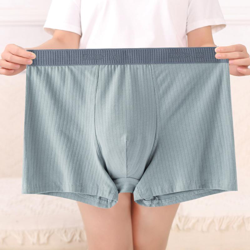 Men's Underwear Made of Pure Cotton Seamless Breathable Men's Mid Waist Loose Four Cornered Underwear