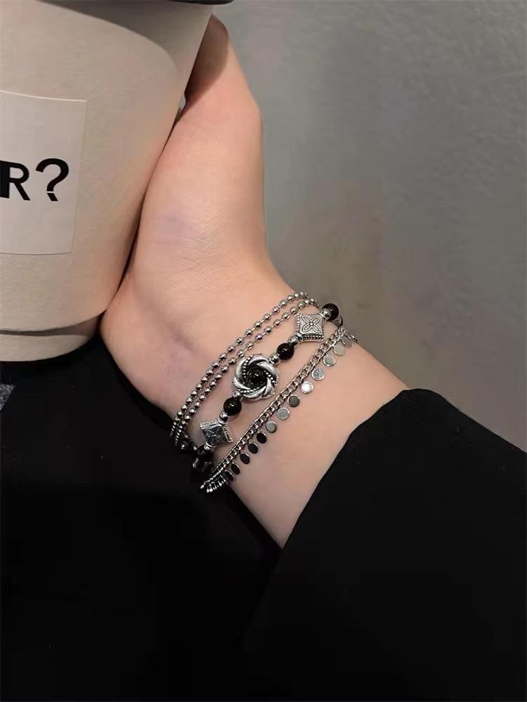 

Stylish Artistic Alloy Bracelet With Ethnic Geometric Design For Gifts Travel Black Bracelet