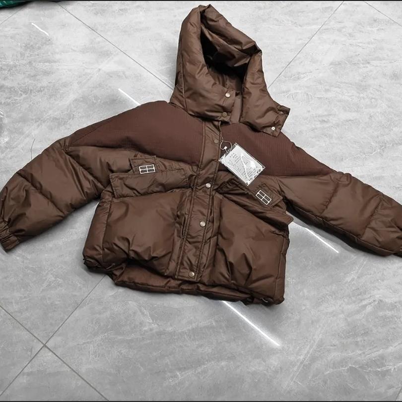 Thickened Hooded Short Loose Cotton Jacket for Winter Warmth and Comfortable Coat