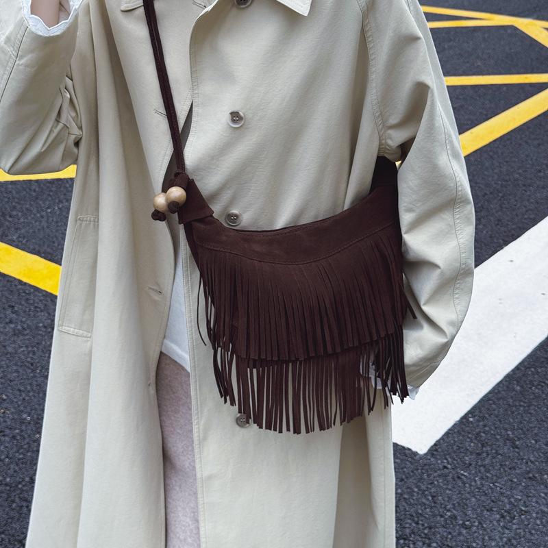 New fashion fringed bag retro women's bucket bag texture commuting shoulder women's bag armpit bag
