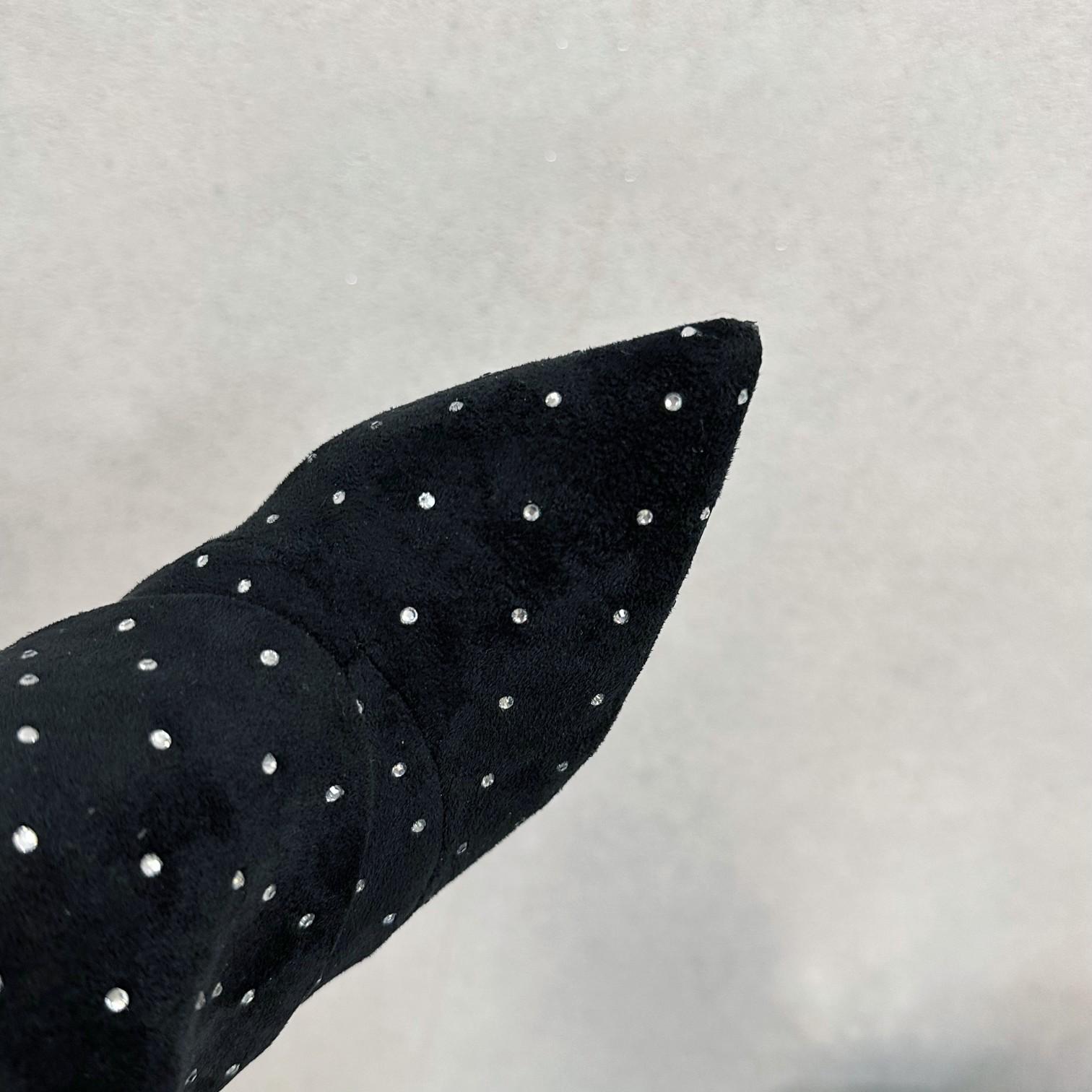 2023 Женские замшевые ботинки с кристаллами 40 чёрный — фото 7