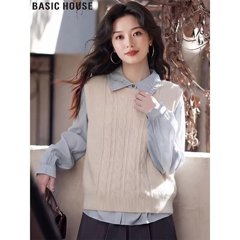 Базовый женский вязаный жилет с косами Basic House S