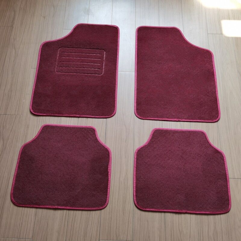 Suede Car Foot Mat Universal Floor Mat Surrounded by Protective Pad Carpet Car Foot Mat Wear-Resistant Non-Slip Mat Flame Retardant Mat