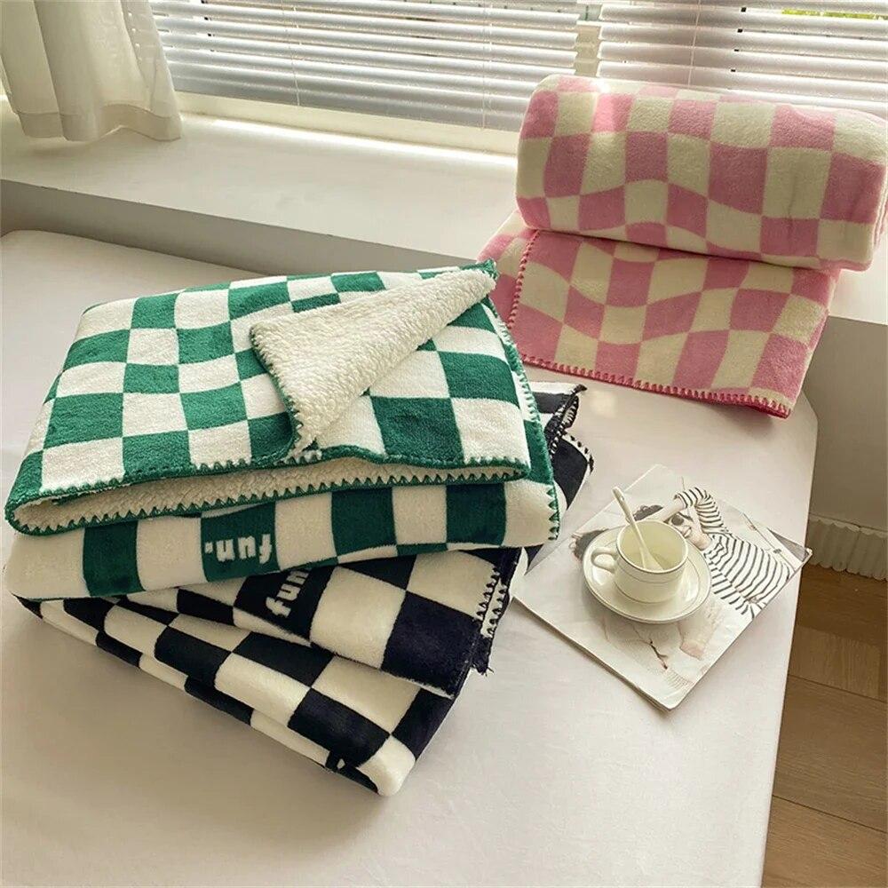 Přenosné měkké deky pro dospělé Přehoz na postel Klimatizace Kancelářská deka na zdřímnutí Dekorativní prošívaná fleecová přehozová deka do ložnice