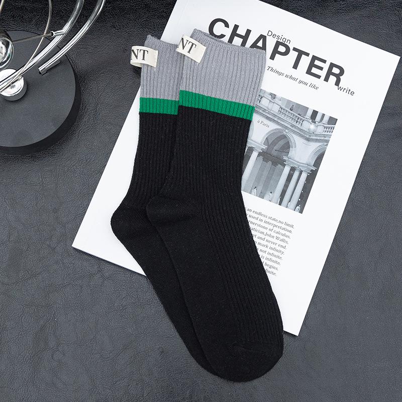 2022 Autumn Women's Color Block Vertical Stripe Mid-Calf Socks - Trendy Slimming Long Leg Korean Style