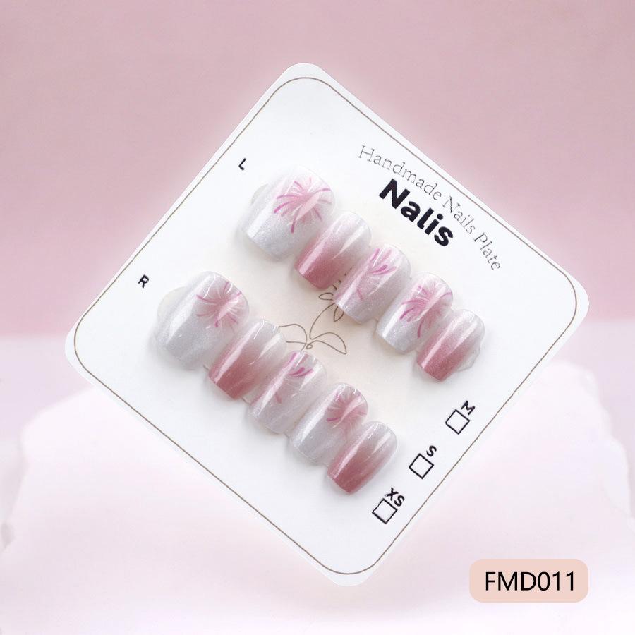 Cat's Eye Model, Beautiful Temperament, Little Fairy, Royal Sister Style Nail Art, High-end Niche 10 Pieces, Sub-size Wearing Nail