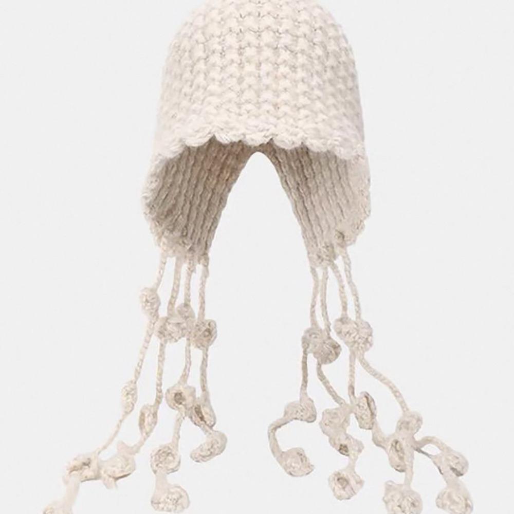 

Ladies Hats New Hand-Knitted Floral Braid Knit Hat for Women Retro Warm and Stylish Fringe Hat Trendy one size（54-59cm）
