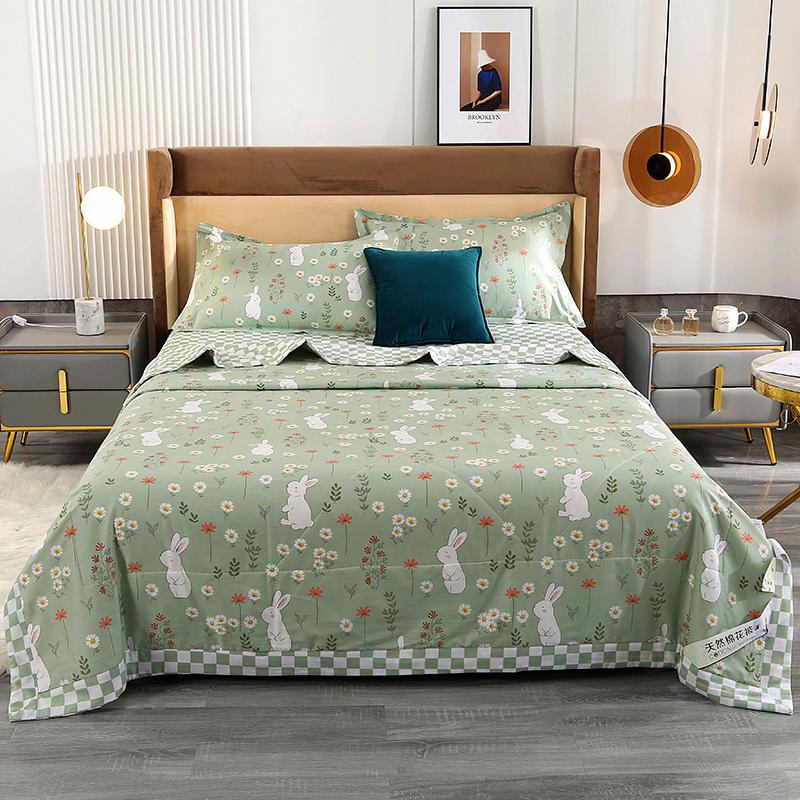 Cute Bear Pattern Summer Quilt Cartoon Style Natural Cotton Soft Thin Quilt Air Conditioning Quilted Quilt for Kids Boys Girls