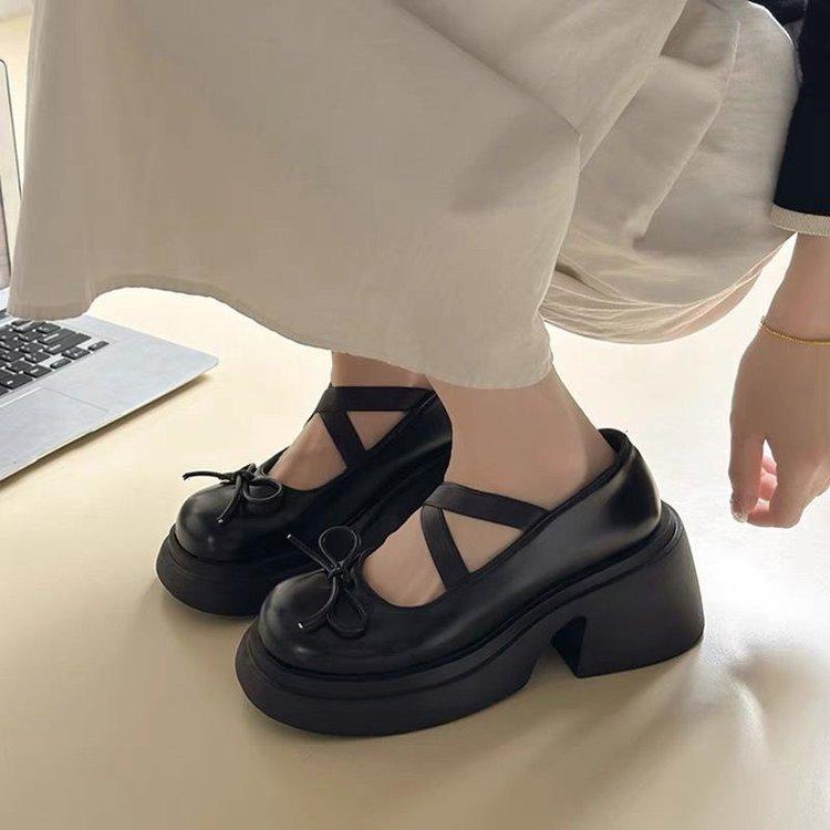 Stříbrné lodičky na platformě na vysokém podpatku Dámské Podzimní motýlek Překřížené Ramínka Boty Mary Jane Žena Pu Kůže Boty Jk na silném podpatku