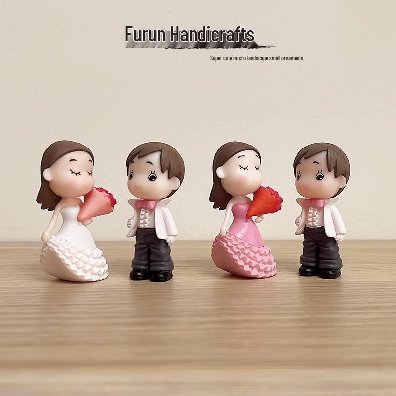 Cartoon Couple PVC Figurines: Wedding Dress Cake Toppers and Car Ornaments